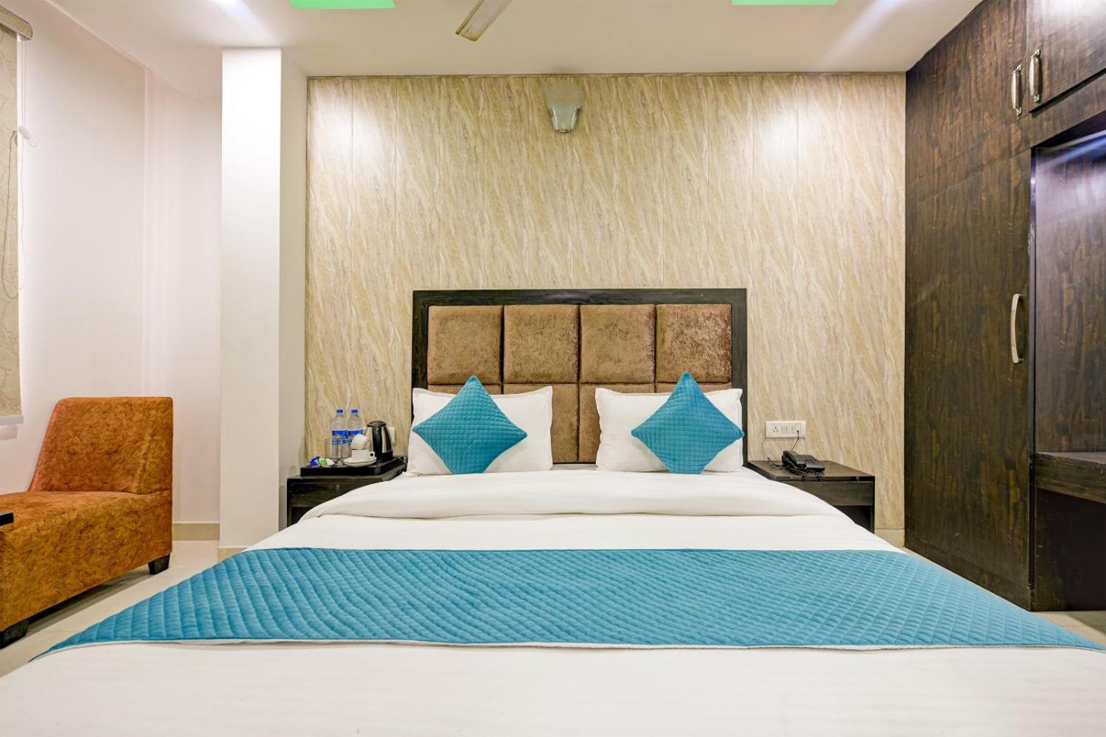 The Glory Suites Near Igi Airport Nova Deli Exterior foto